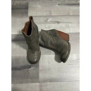 Korks Side zip up Booties